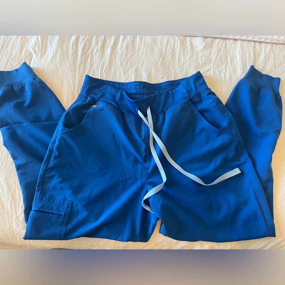 Figs Zamora Jogger Scrubs